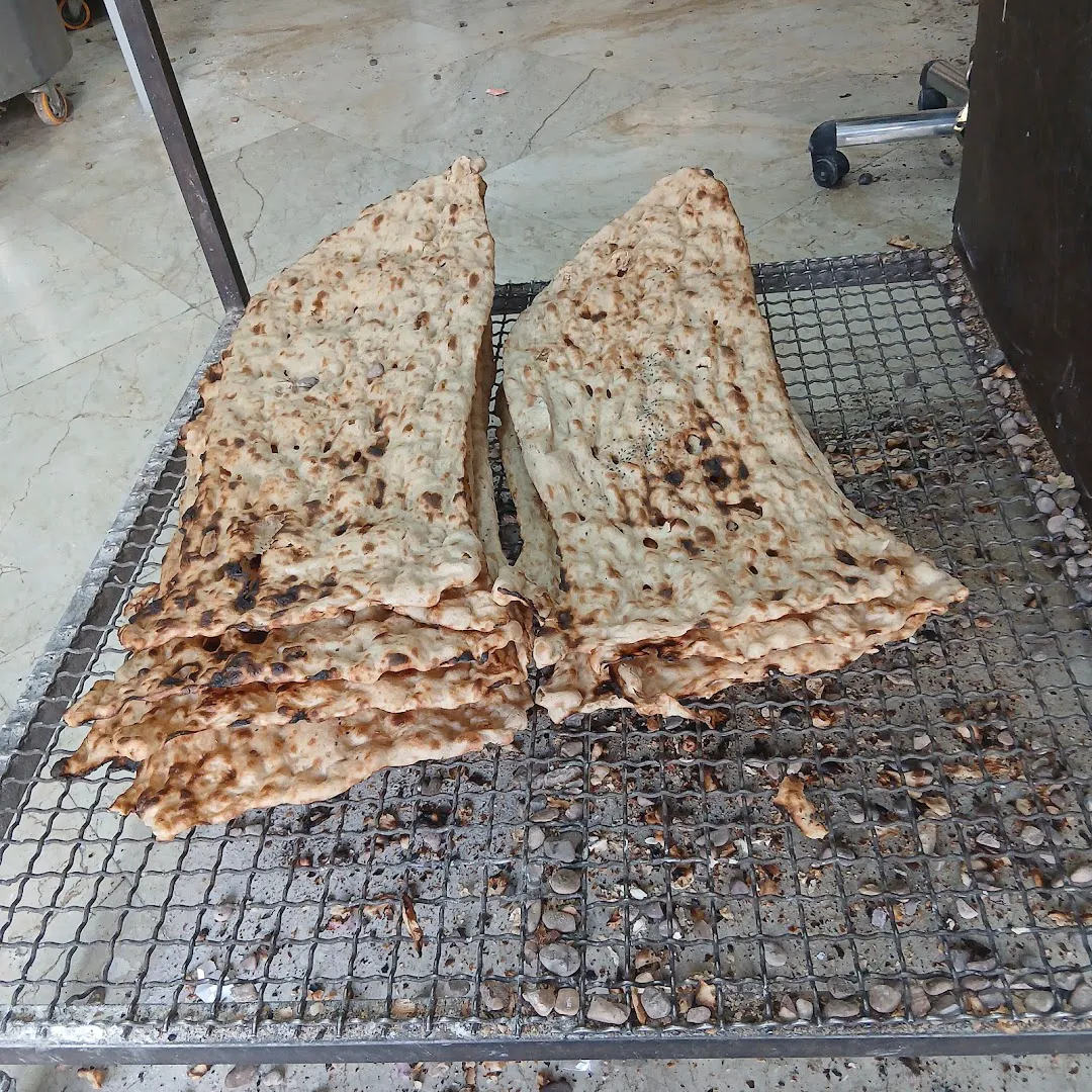 نانوایی سنگکی (شعبه اصلی) - تصویر 2