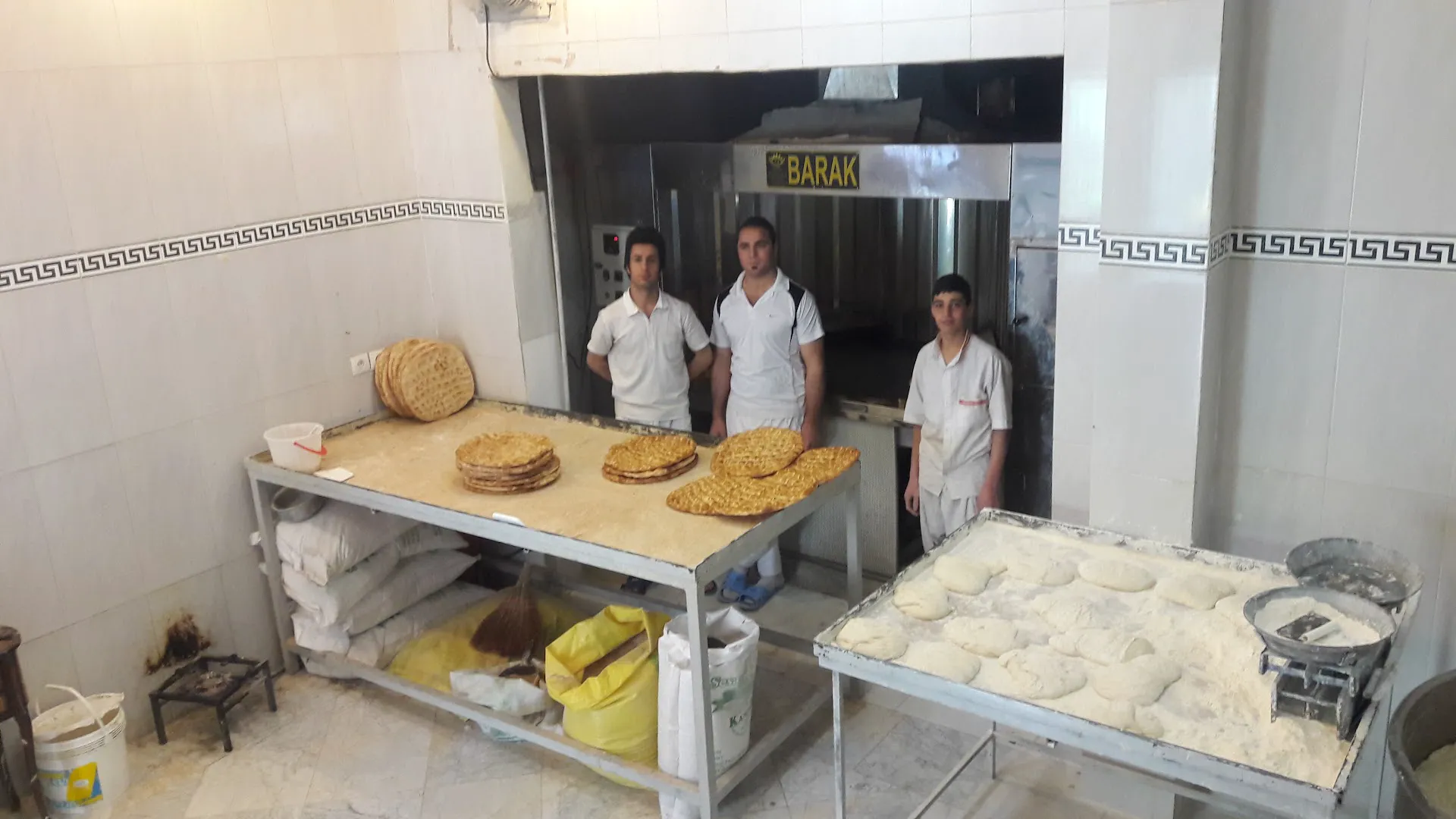نانوایی بربری سنتی (شعبه اصلی) - تصویر 2
