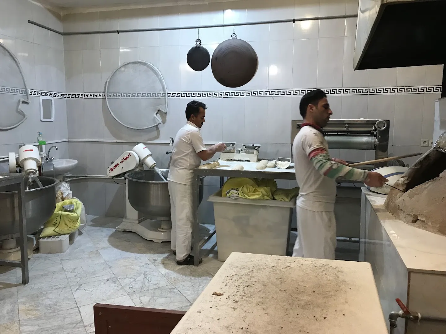 نانوایی بربری سنتی (شعبه اصلی) - تصویر 4