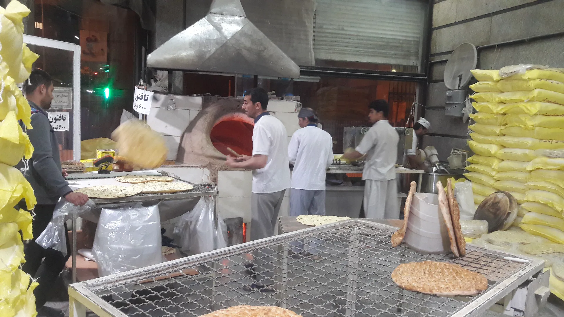 نانوایی تافتون (شعبه اصلی) - تصویر 3