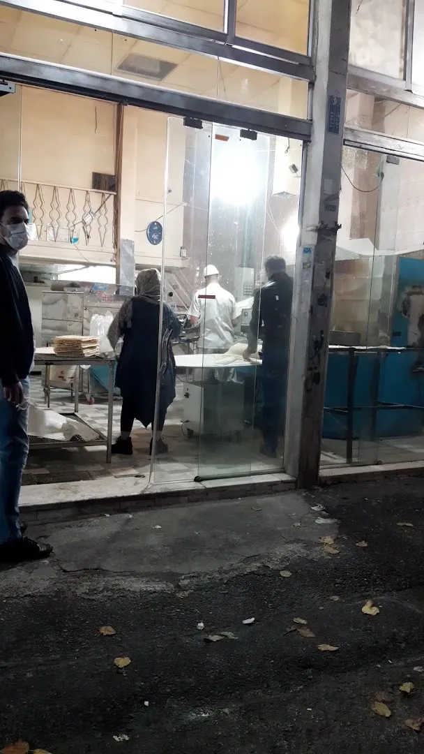 نانوایی استاندارد (شعبه اصلی) - تصویر 2