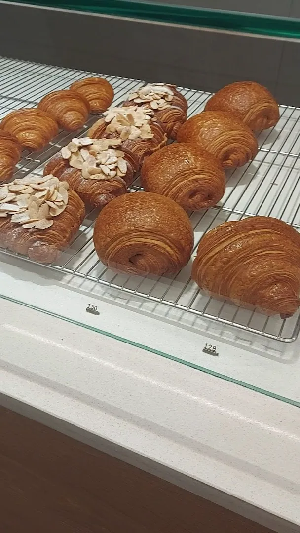 Montee Patisserie (شعبه اصلی) - تصویر 2
