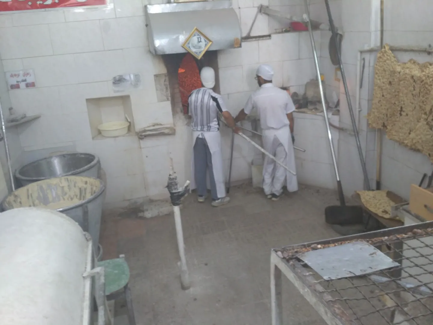 نانوایی سنگکی (شعبه اصلی) - تصویر 2