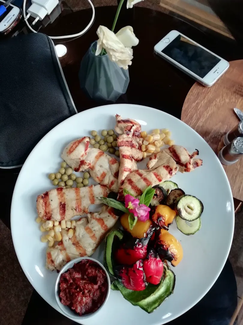 کافه رستوران پردیس |pardis cafe (شعبه اصلی) - تصویر 4