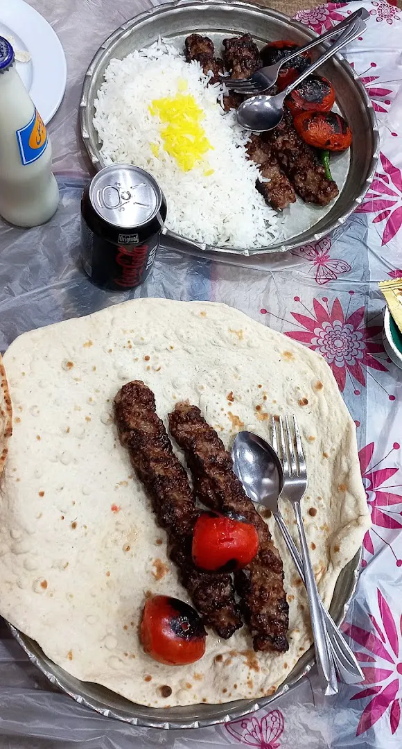 کلبه کباب خان عمو (شعبه اصلی) - تصویر 2