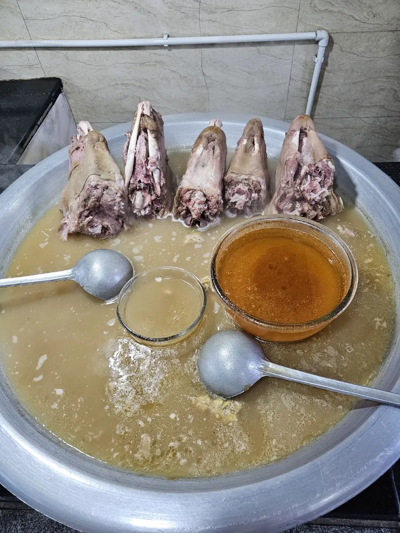 طباخی نمونه (شعبه اصلی) - تصویر 2