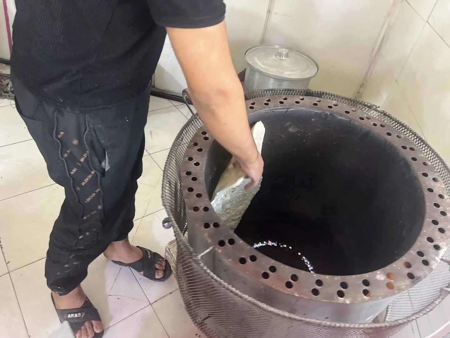 کباب سنتی بناب حسام (شعبه اصلی) - تصویر 2