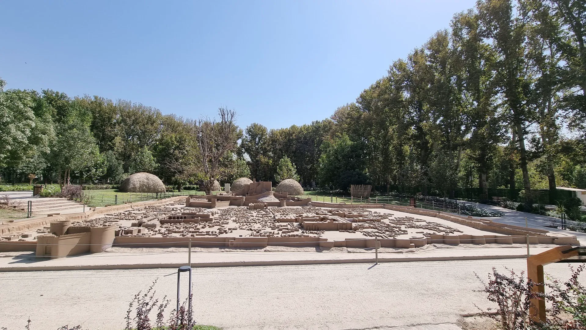 بوستان ایران کوچک (شعبه اصلی) - تصویر 4