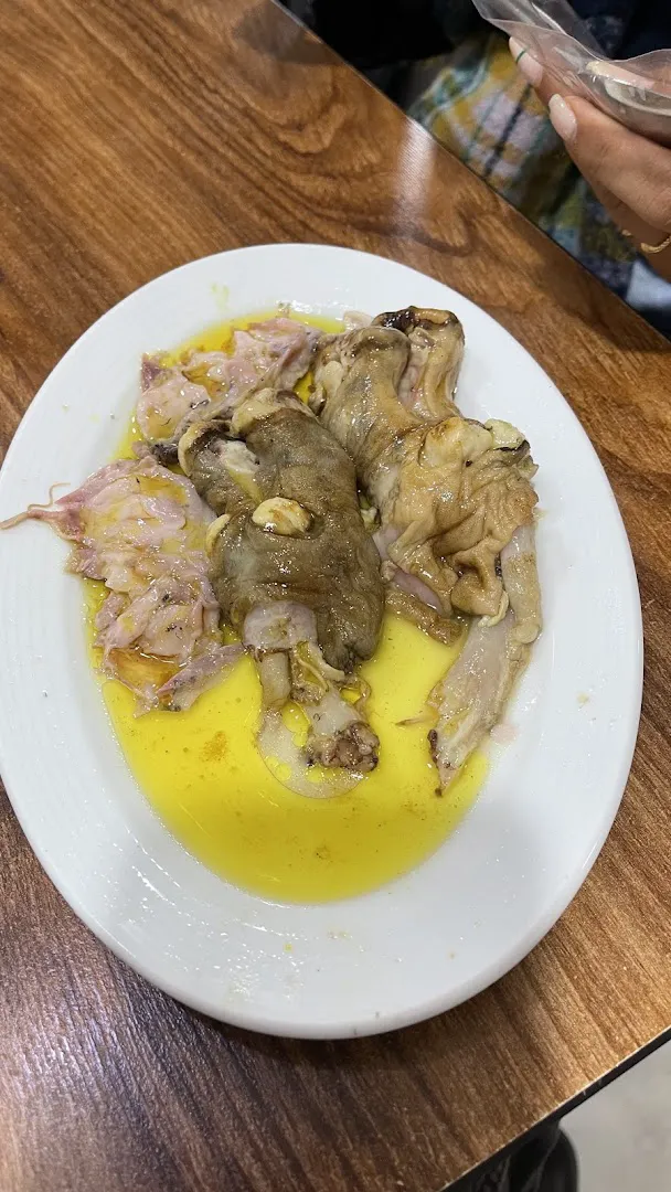 طباخی عمو رضا نمونه (شعبه اصلی) - تصویر 3