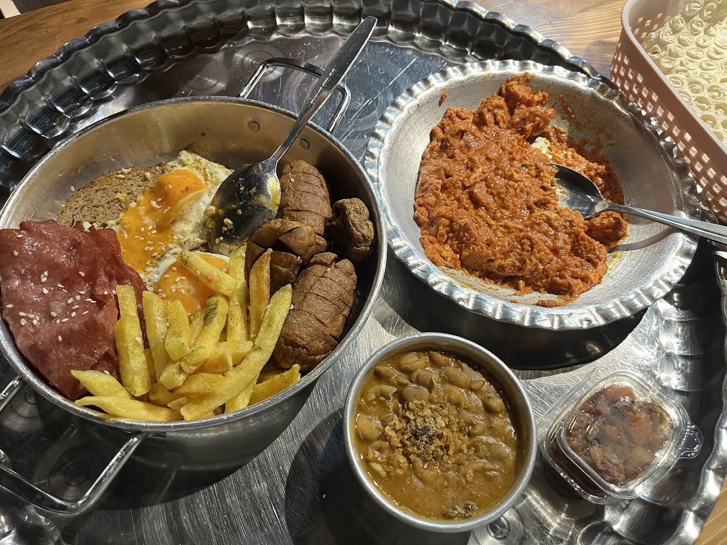 قهوه خوران (شعبه اصلی) - تصویر 3