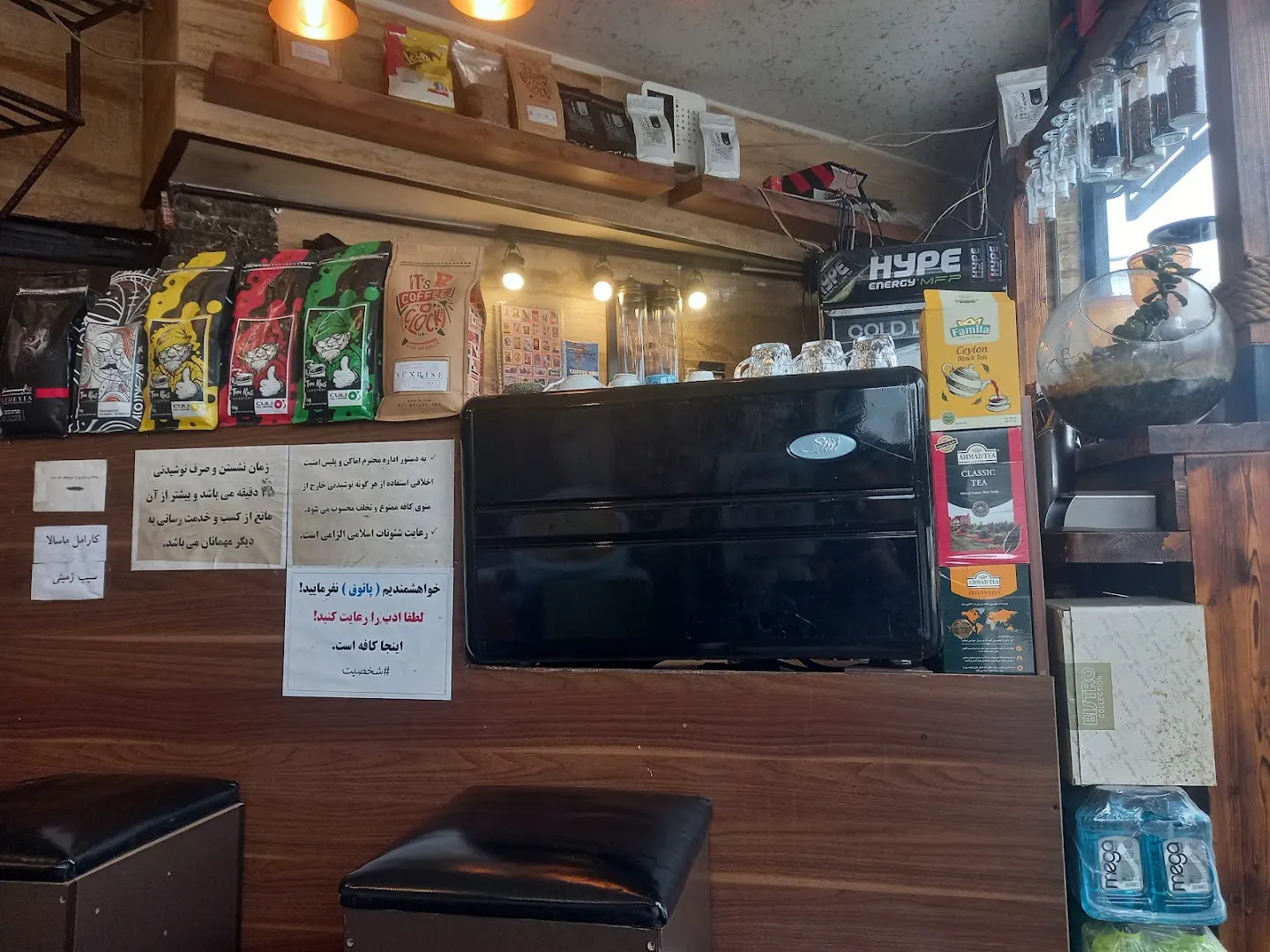 کافه گوشه دنج (شعبه اصلی) - تصویر 2