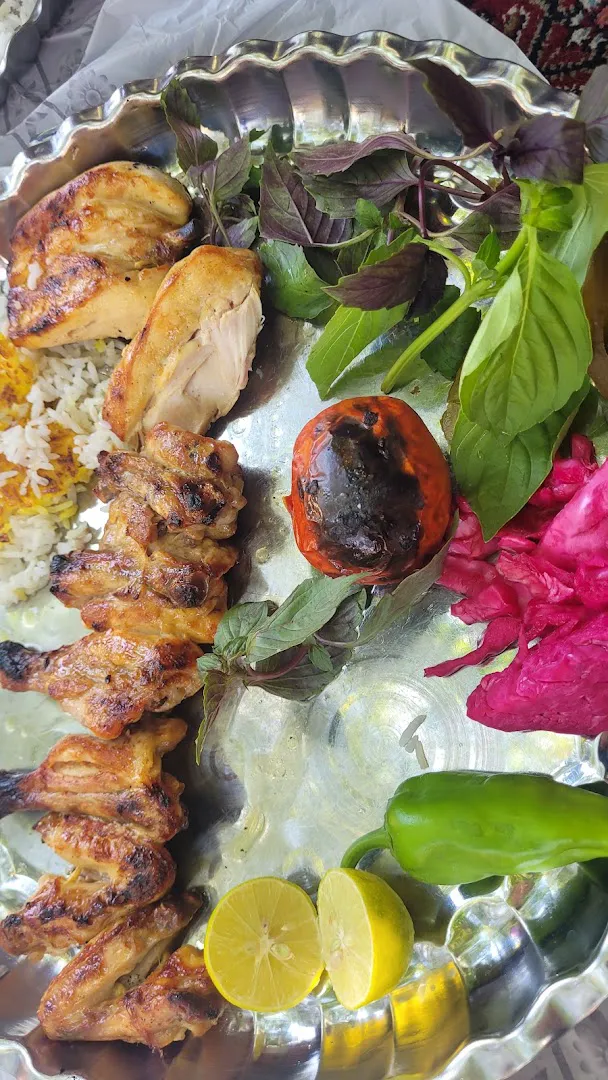 رستوران باغ گردو (شعبه اصلی) - تصویر 2