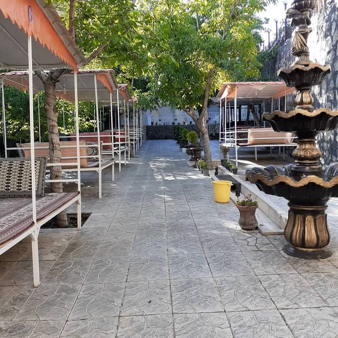 باغ رستوران یاس (شعبه اصلی) - تصویر 3