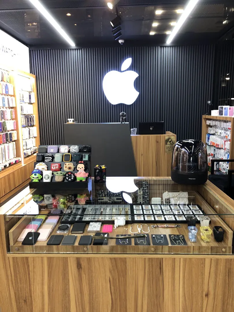 blu apple store (شعبه اصلی) - تصویر 3