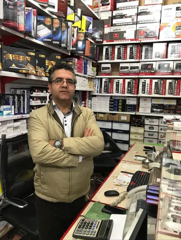 فروشگاه صوتی و تصویری و امنیتی اتومبیل جمشید (شعبه اصلی) - تصویر 3