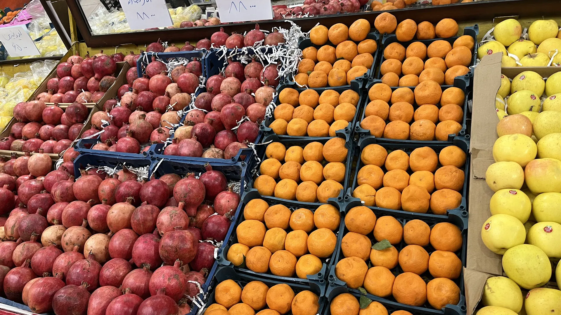 سوپر میوه لوکس حافظ (شعبه اصلی) - تصویر 3