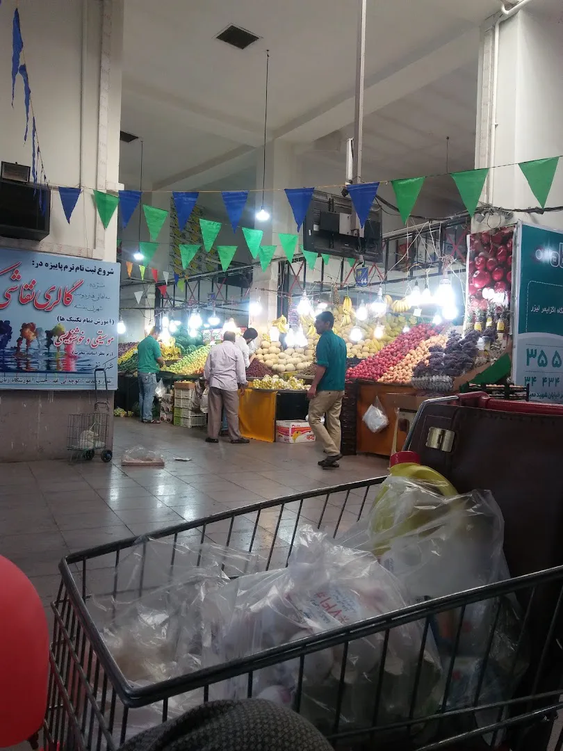 بازار روز بنفشه (شعبه اصلی) - تصویر 2
