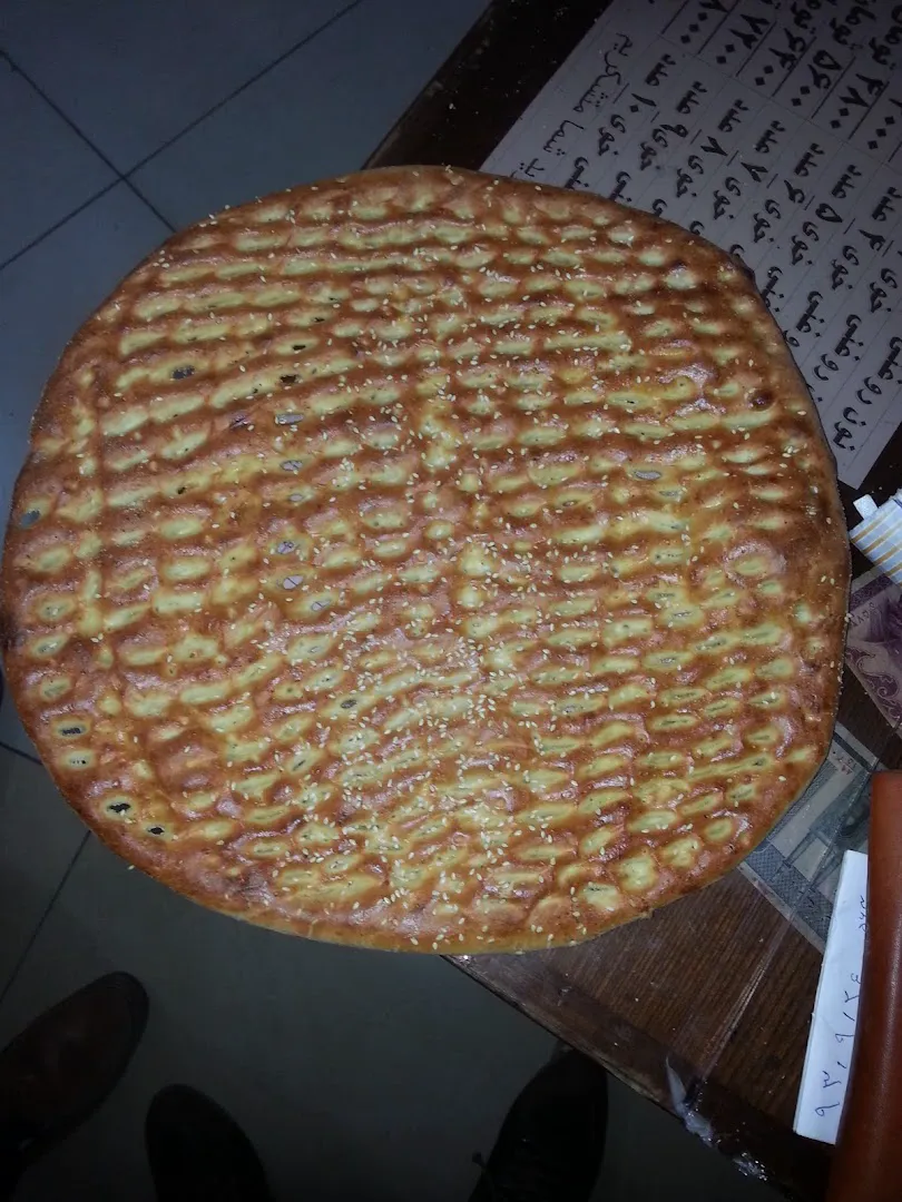 نان روغنی خوی (شعبه اصلی) - تصویر 1
