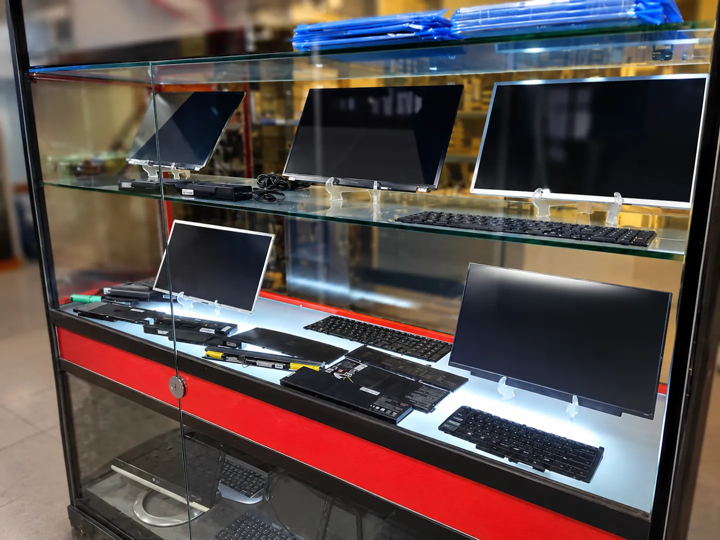 فروشگاه صنوتک (شعبه اصلی) - تصویر 2