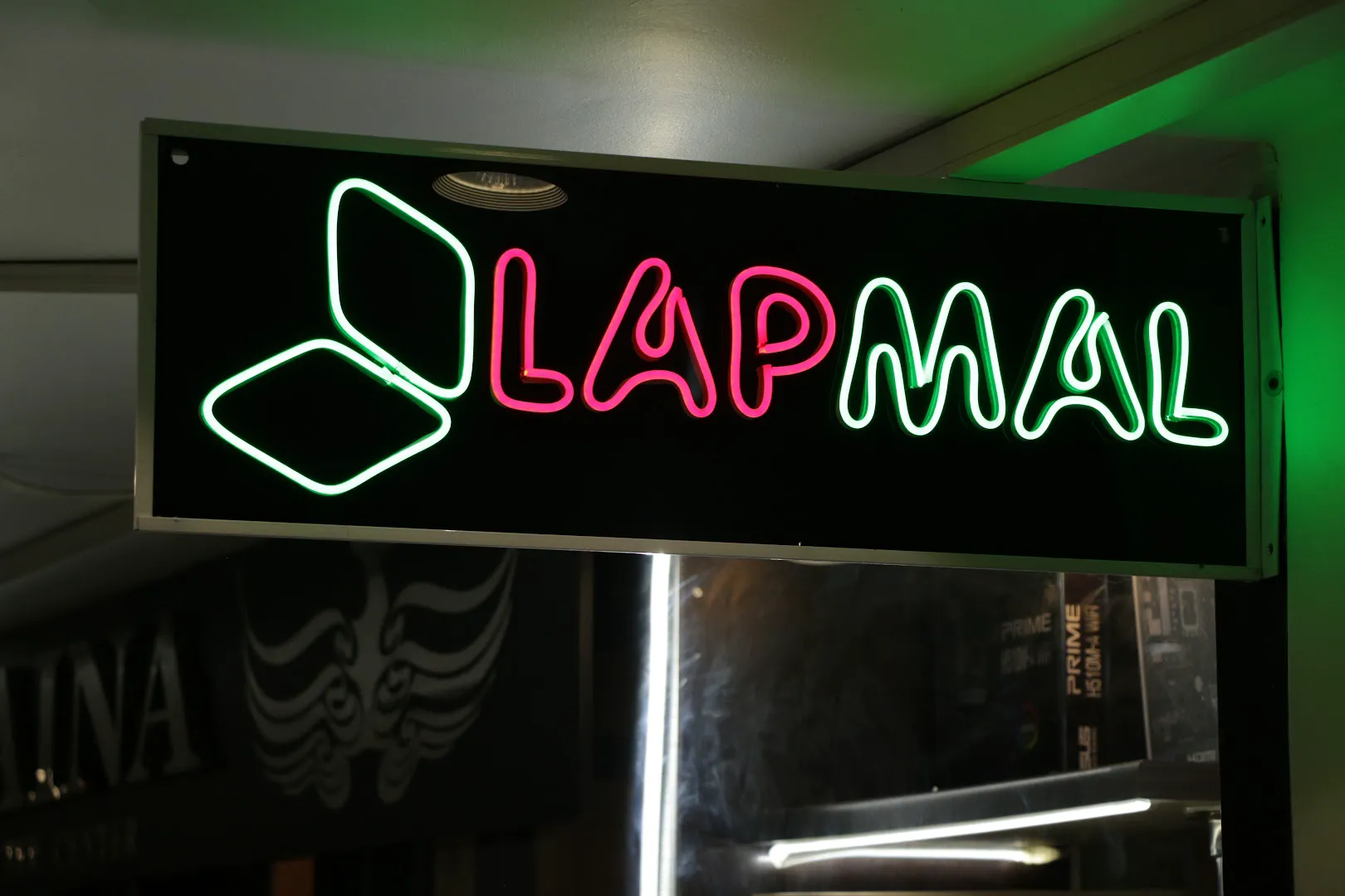 فروشگاه اینترنتی لپتاپ لپ مال | Lapmal (شعبه اصلی) - تصویر 2