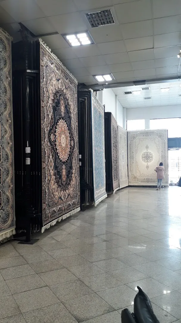 فرش کوروش (شعبه اصلی) - تصویر 4