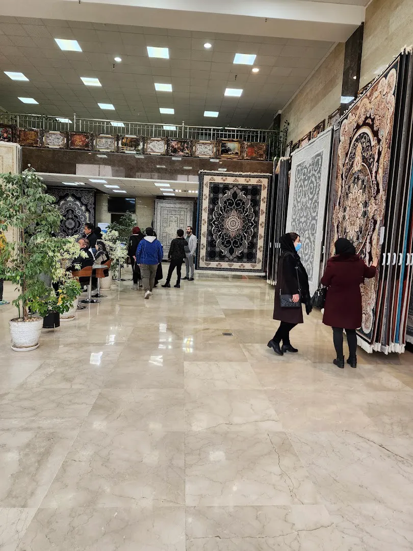 نمایشگاه فرش کوروش (شعبه اصلی) - تصویر 3