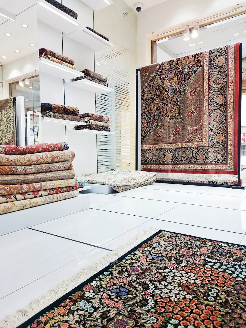 گالری فرش زاهدی Zahedi rug (شعبه اصلی) - تصویر 1