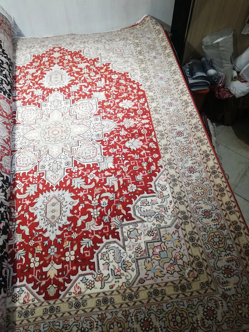 گالری فرش فروزانفر (شعبه اصلی) - تصویر 3