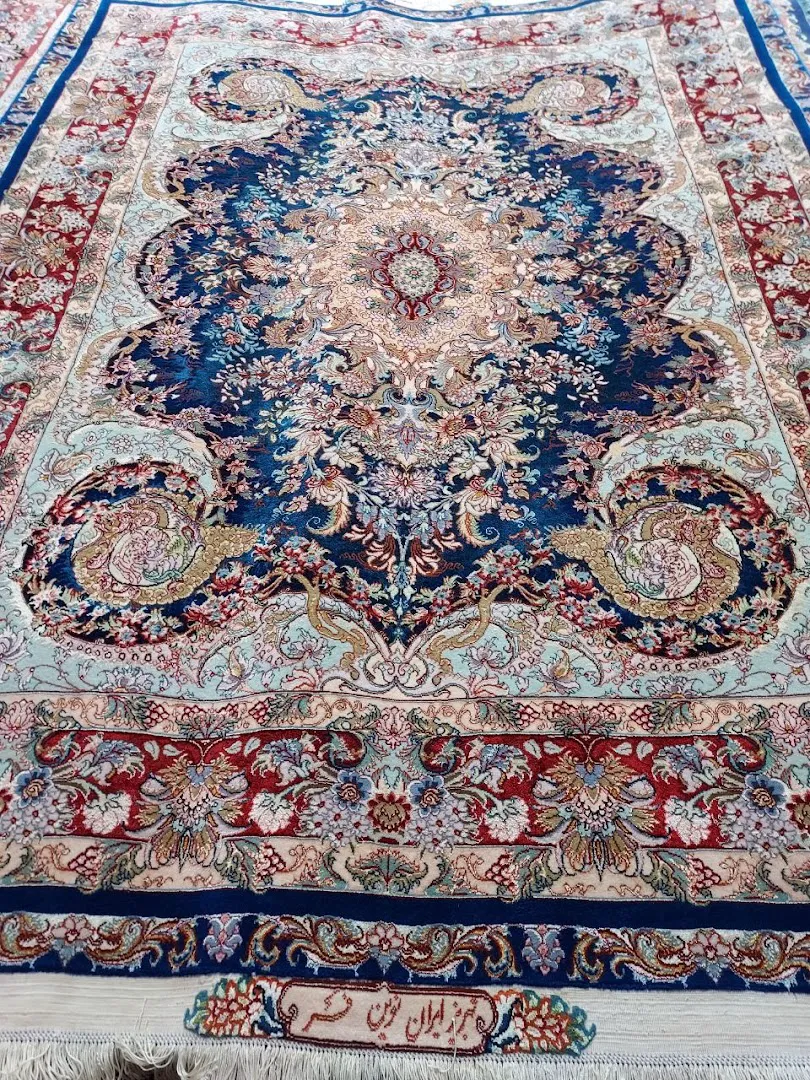 گالری فرش مهدوی (شعبه اصلی) - تصویر 1