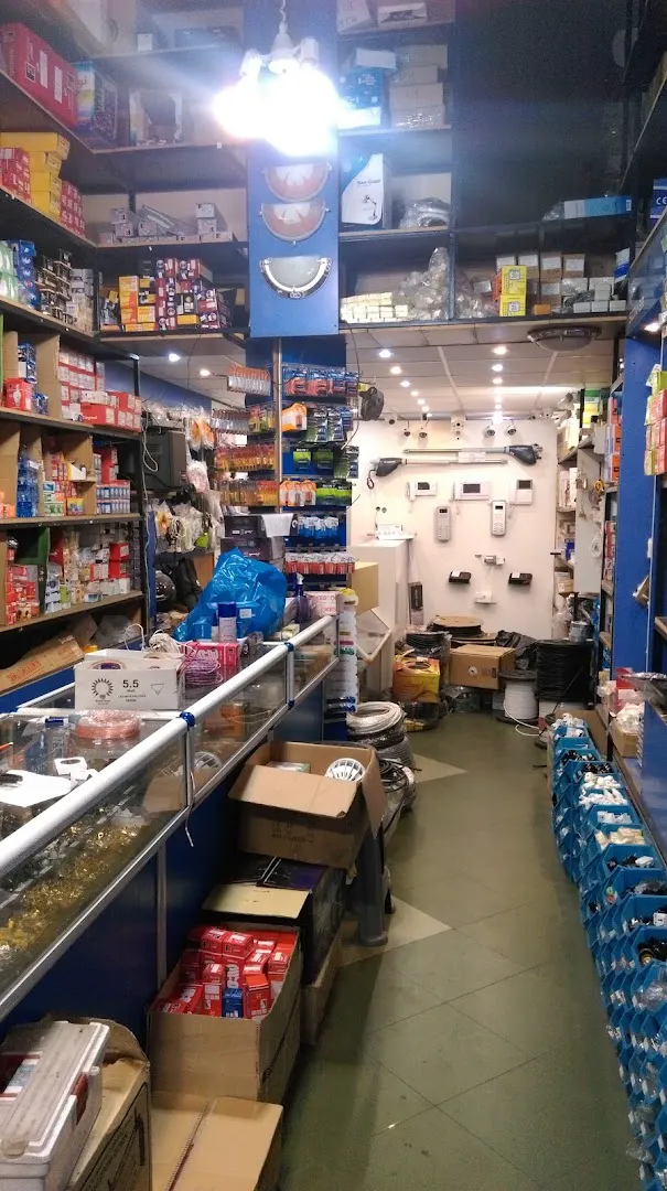 فروشگاه الکتریکی آبی (شعبه اصلی) - تصویر 2