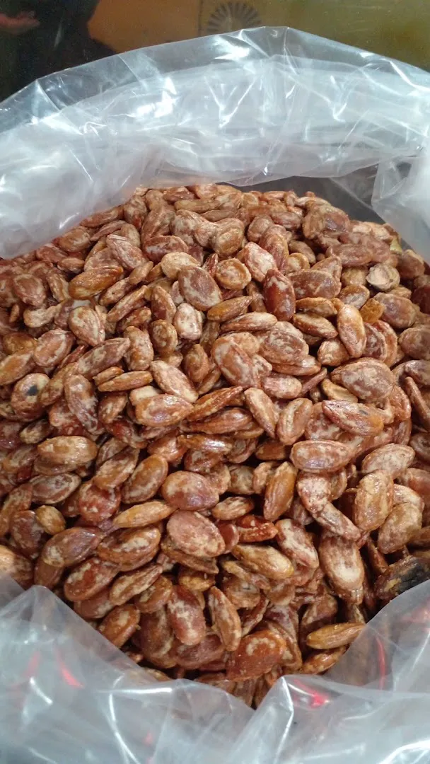 پرده سرای مدال (شعبه اصلی) - تصویر 2