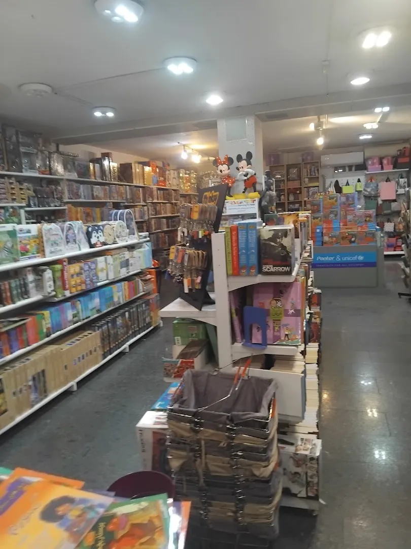 شهر کتاب نیاوران (شعبه اصلی) - تصویر 3