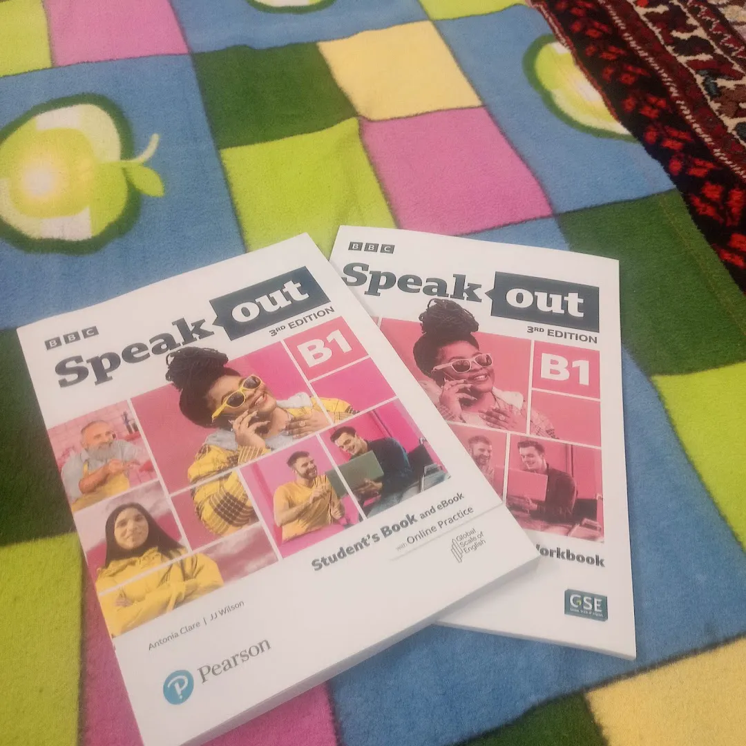 فروشگاه کتاب زبان انتشارات کادن (شعبه اصلی) - تصویر 4