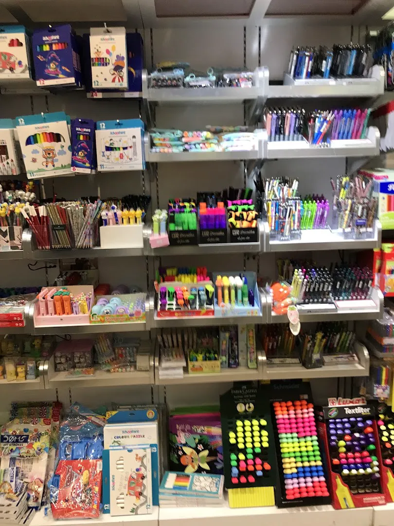 شهر کتاب بوستان (شعبه اصلی) - تصویر 2