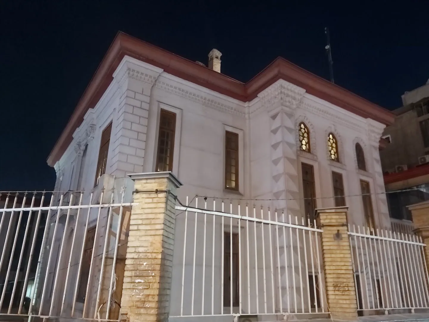 خانه کتاب و ادبیات ایران (شعبه اصلی) - تصویر 3