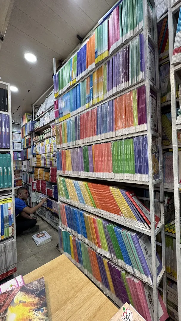 بانک کتاب پی بوک (شعبه اصلی) - تصویر 4