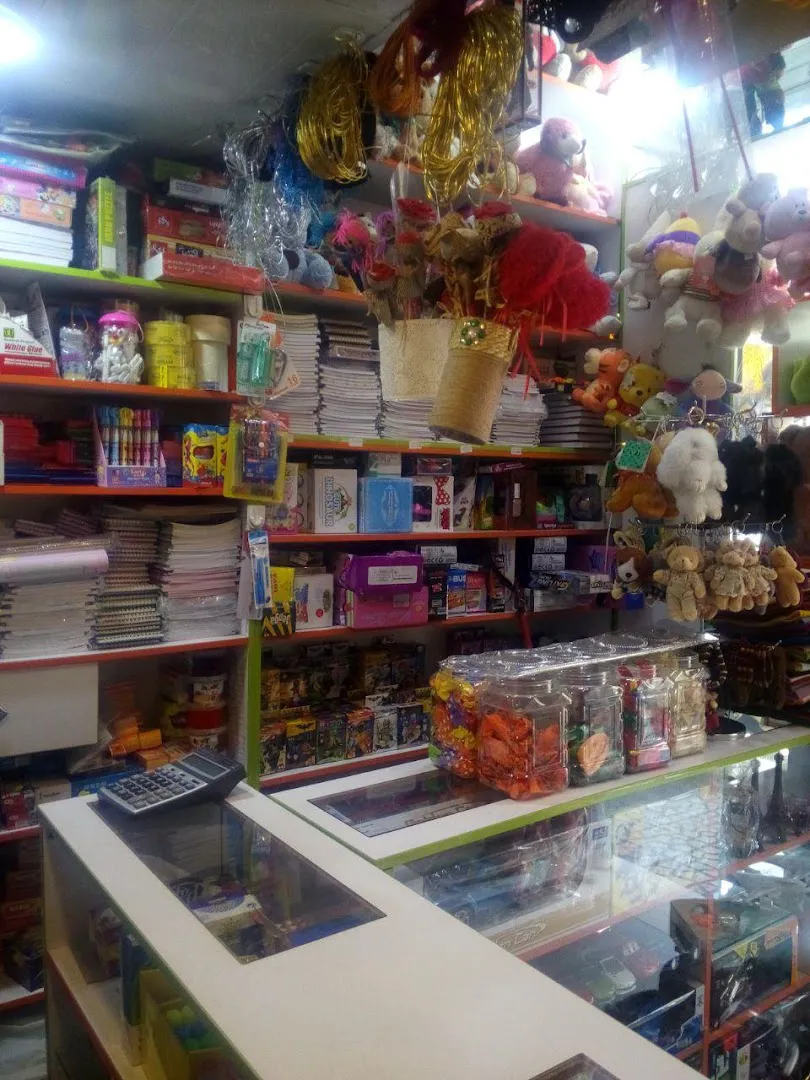 فروشگاه اسباب بازی و خرازی شادی (شعبه اصلی) - تصویر 2